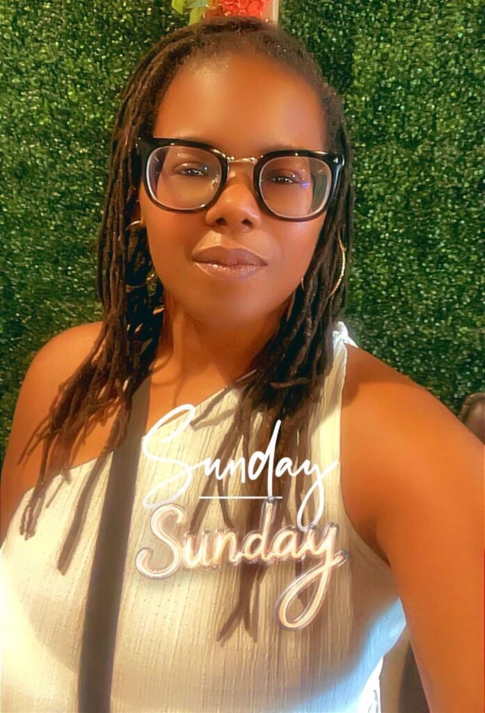 Christian author Minnie Warren